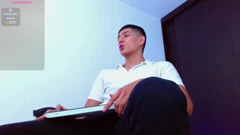 Snapshot of calavalerio chatting on 11, 3, 2025 Valerio online show from 11, 3, 2025