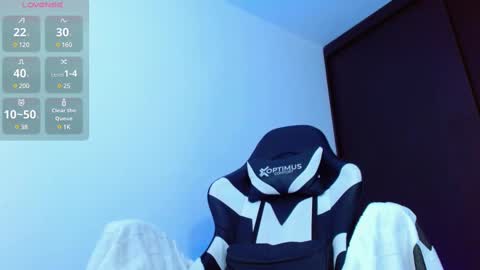 Snapshot of calavalerio chatting on 12, 3, 2025 Valerio online show from 12, 3, 2025