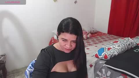 Snapshot of caliente_in_passion chatting on 6, 7, 2026 caliente_in_passion online show from 6, 7, 2026