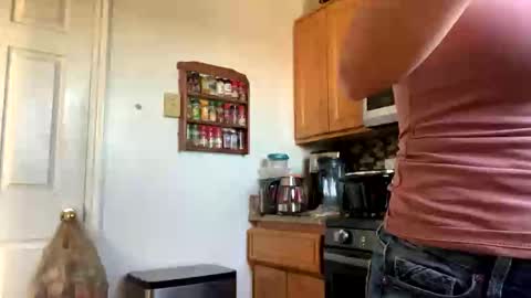Snapshot of calishop1 chatting on 15, 4, 2026 calishop1 online show from 15, 4, 2026