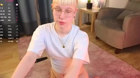 Snapshot of call_me_heaven chatting on 25, 4, 2026 Good girl Ann online show from 25, 4, 2026