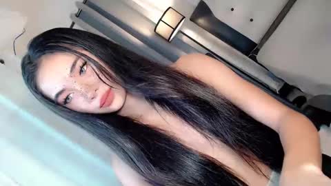 Snapshot of call_me_nina chatting on 2, 6, 2026 call_me_nina online show from 2, 6, 2026