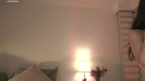 Snapshot of call_me_rosie chatting on 6, 5, 2026 online show from 6, 5, 2026