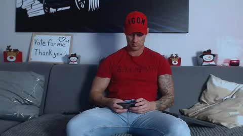 Calvin  online show from 23, 12, 2024