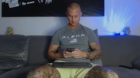 Calvin  online show from 15, 1, 2025