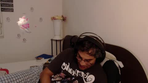 Calvinjohnlad online show from 18, 11, 2025