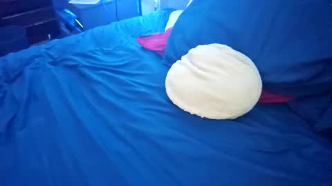 Snapshot of calyman77 chatting on 9, 9, 2025 calyman77 online show from 9, 9, 2025