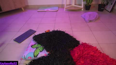 Calypso and Kayla online show from 28, 1, 2025