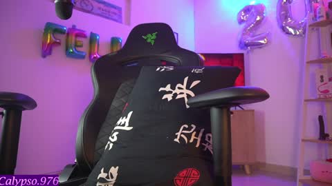 Calypso and Kayla online show from 5, 2, 2025