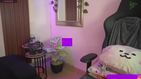 Calypso and Kayla online show from 18, 4, 2026