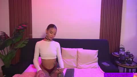 Snapshot of calypso_and_ge1 chatting on 24, 6, 2026 Calypso and Kayla online show from 24, 6, 2026