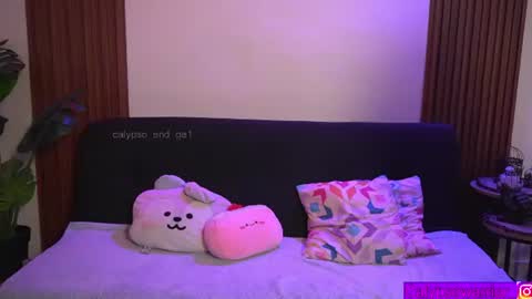 Snapshot of calypso_and_ge1 chatting on 17, 7, 2026 Calypso and Kayla online show from 17, 7, 2026