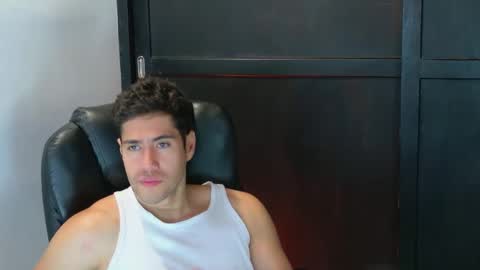 camara110 online show from 3, 10, 2025