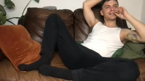 CamDoAttitude online show from 22, 11, 2025