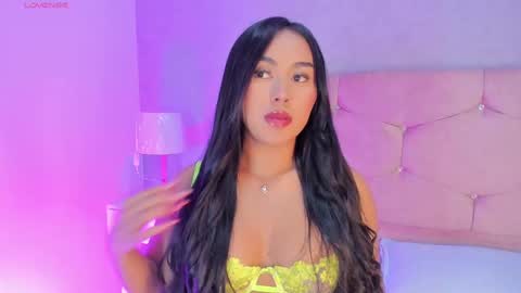 Camelia Smith online show from 25, 9, 2025