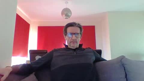 cameraaa online show from 28, 9, 2025