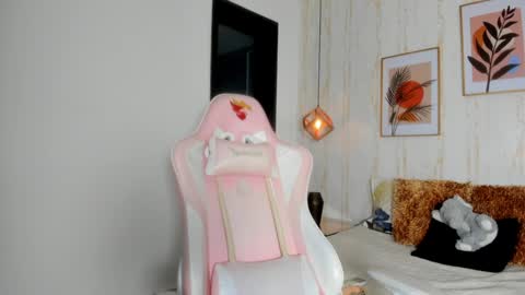 Cameron  online show from 27, 1, 2025