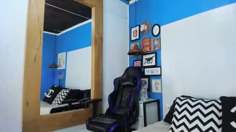 --- Cameron --- online show from 10, 11, 2025