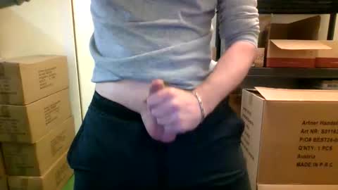 Snapshot of camfun_27 chatting on 23, 4, 2026 camfun_27 online show from 23, 4, 2026