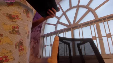   online show from 10, 12, 2024