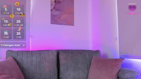 Snapshot of cami_velvet chatting on 17, 9, 2025 cami_velvet online show from 17, 9, 2025