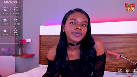 Snapshot of camiestrada chatting on 24, 12, 2024 camiestrada online show from 24, 12, 2024