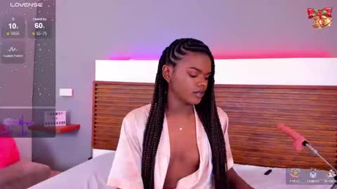 Snapshot of camiestrada chatting on 30, 12, 2024 camiestrada online show from 30, 12, 2024