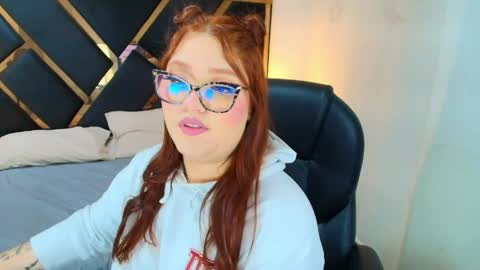 Camila Osorio online show from 20, 5, 2026