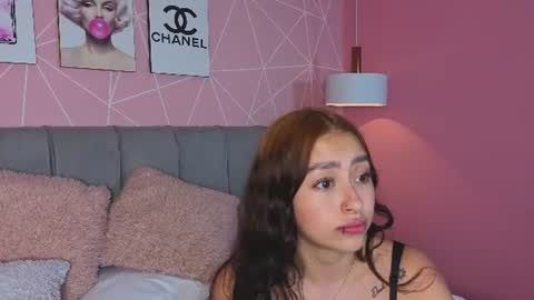 Snapshot of camil_rayne chatting on 11, 6, 2026 Camil online show from 11, 6, 2026
