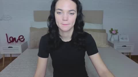 Camila online show from 25, 11, 2025