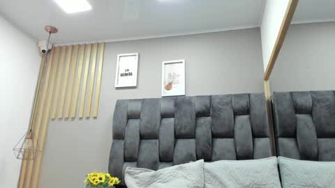 Camila online show from 13, 12, 2024