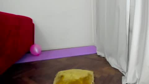 Snapshot of camila_berk chatting on 10, 12, 2024 Cami online show from 10, 12, 2024