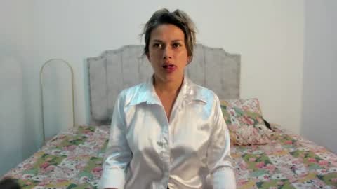 Snapshot of camila_borbon_ chatting on 20, 6, 2026 online show from 20, 6, 2026