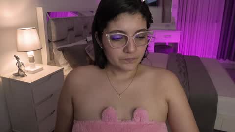 Snapshot of camila_buitrago chatting on 23, 1, 2025 Camila buitrago online show from 23, 1, 2025