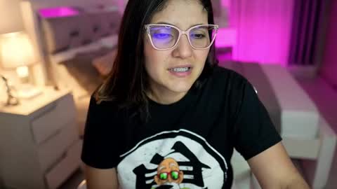 Snapshot of camila_buitrago chatting on 11, 2, 2025 Camila buitrago online show from 11, 2, 2025