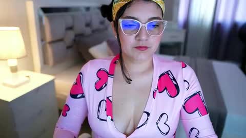 Camila buitrago online show from 23, 2, 2026