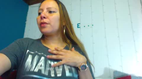 Snapshot of camila_delarosa chatting on 14, 1, 2025 camila online show from 14, 1, 2025