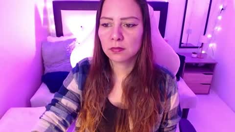 Snapshot of camila_delarosa chatting on 1, 8, 2026 camila online show from 1, 8, 2026