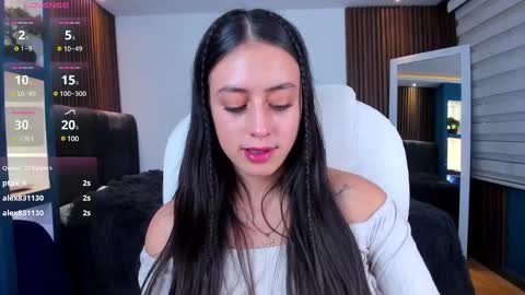 Snapshot of camila_martinez9 chatting on 3, 3, 2025 camila_martinez9 online show from 3, 3, 2025