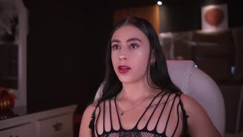 camila_martinez9 online show from 16, 10, 2025