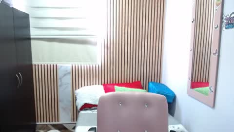 Snapshot of camila_vargas_ chatting on 15, 5, 2026 Camila Vargas online show from 15, 5, 2026