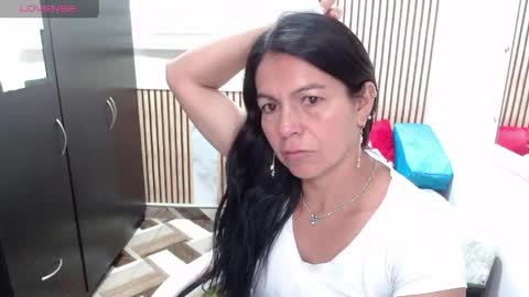 Snapshot of camila_vargas_ chatting on 30, 5, 2026 Camila Vargas online show from 30, 5, 2026