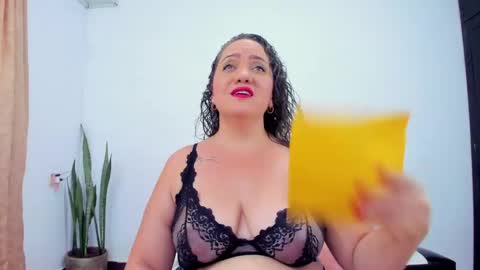 Snapshot of camilaa_foxxx chatting on 18, 4, 2026 camilaa foxxx online show from 18, 4, 2026