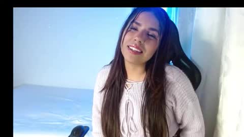 Camila velez online show from 3, 10, 2025