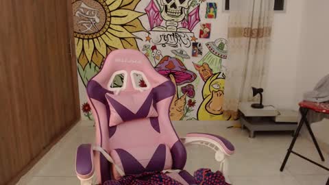 camilacarter online show from 10, 3, 2025