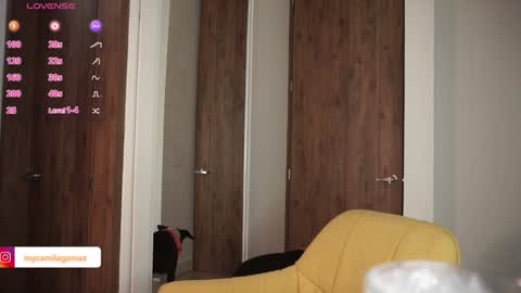 Camila online show from 9, 3, 2025