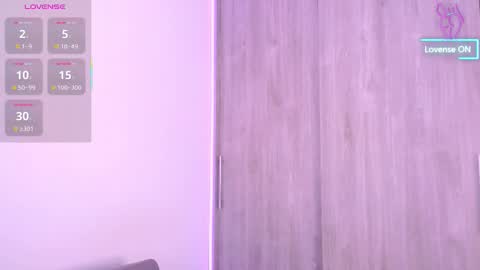 Snapshot of camilamonroee chatting on 25, 11, 2025 Camila Monroee online show from 25, 11, 2025