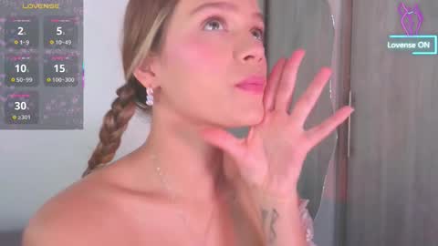 Camila Monroee  online show from 7, 3, 2026