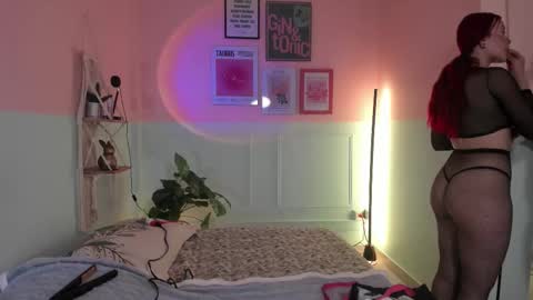 Camila  online show from 28, 10, 2025