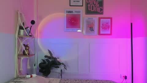 Camila  online show from 29, 10, 2025